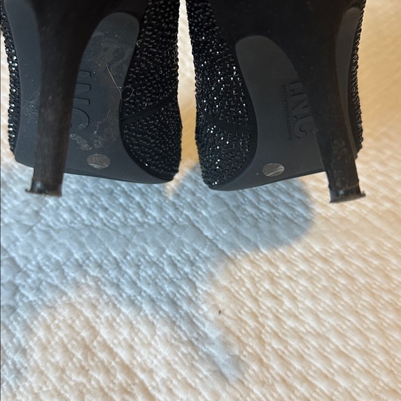 I.N.C Women's Zitah Embellished Pointed Toe Pumps Size 5M - Picture 10 of 11